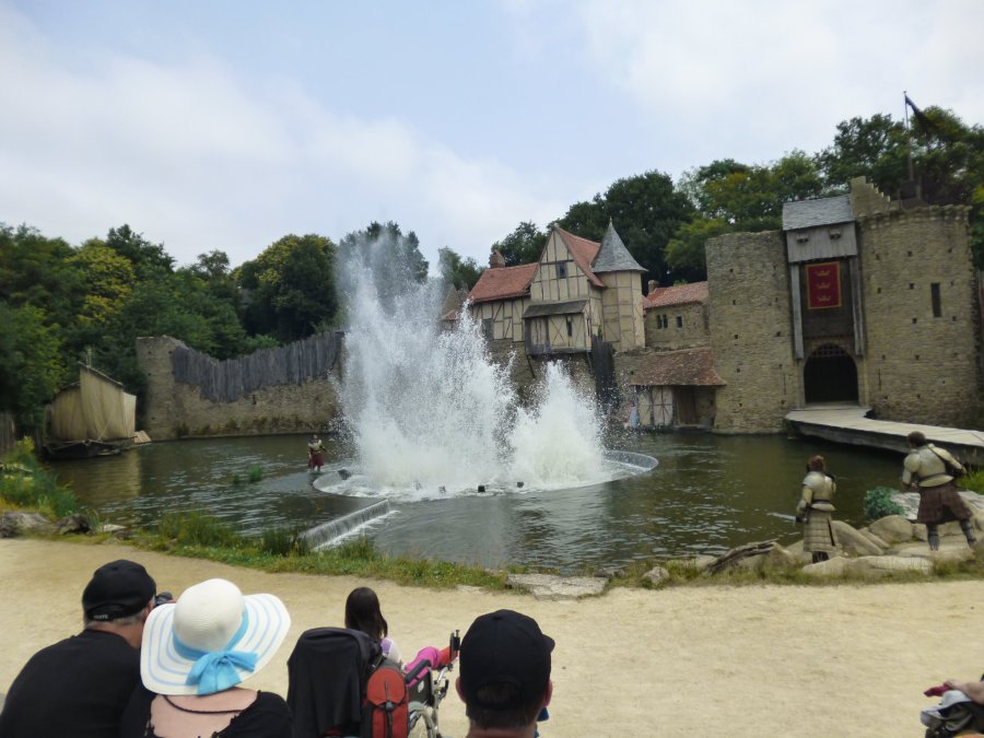 It gets bigger and bigger as the water drains away at Puy du Fou